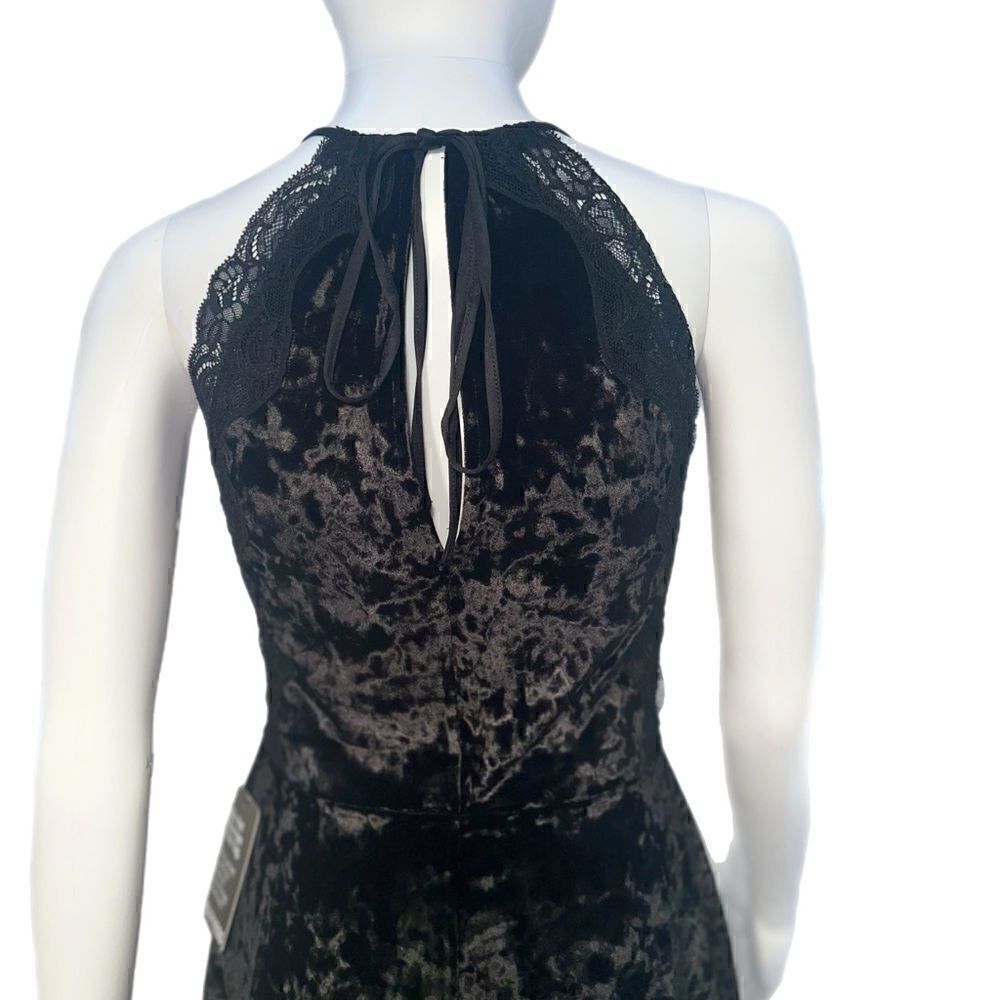 Express Black Velvet Romper NWT - Picture 9 of 15